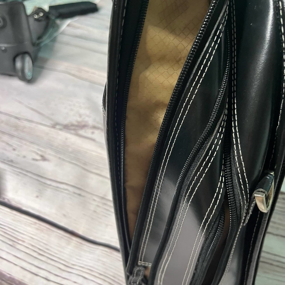 MELROSE | 15” Leather Vertical Detachable-Wheeled Laptop Case #9703 - Picture 11 of 16